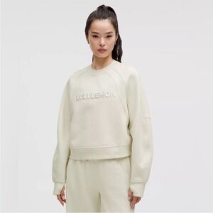 Lululemon Scuba Oversized Crewneck Pullover Sweatshirt Wordmark Bone xs/s NWT ❤️